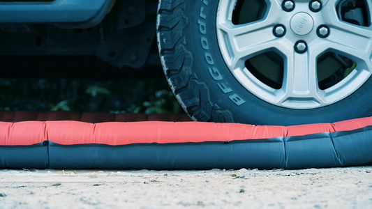 Camping Sleeping Pad with Built-in Pump & Pillow - Airlite1901 - Chili Pepper